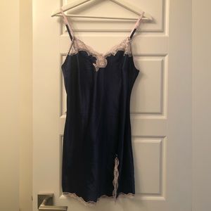Victoria’s Secret Nightie, Medium